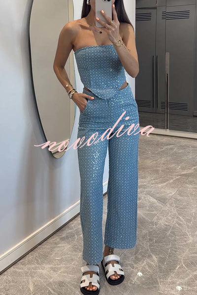 Fashionable Look Denim Sequin Textured High Rise Pocket Straight Jeans
