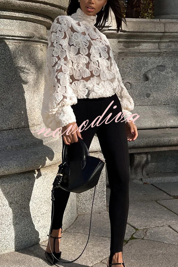 Fashionable Embroidered Flower Loose Puff Sleeve Hollow Top