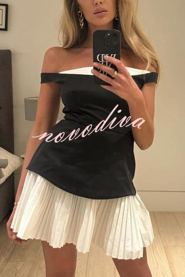 Love Unscripted Patchwork Off-shoulder Sleeveless Pleated Mini Dress