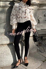 Fashionable Embroidered Flower Loose Puff Sleeve Hollow Top