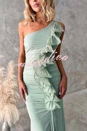 Fashion One-shoulder Pleated Sexy High Slit Slim Dress