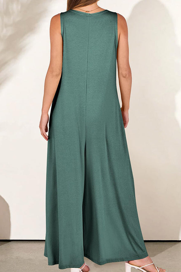 Solid Color V-neck Sleeveless Loose Pocket Wide-leg Jumpsuit