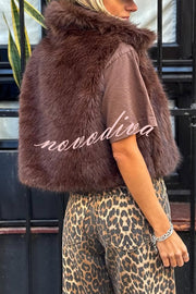 Stylish Collared Sleeveless Short Faux Fur Vest