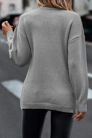 Solid Color V Neck Cross Jacquard Long Sleeved Sweater