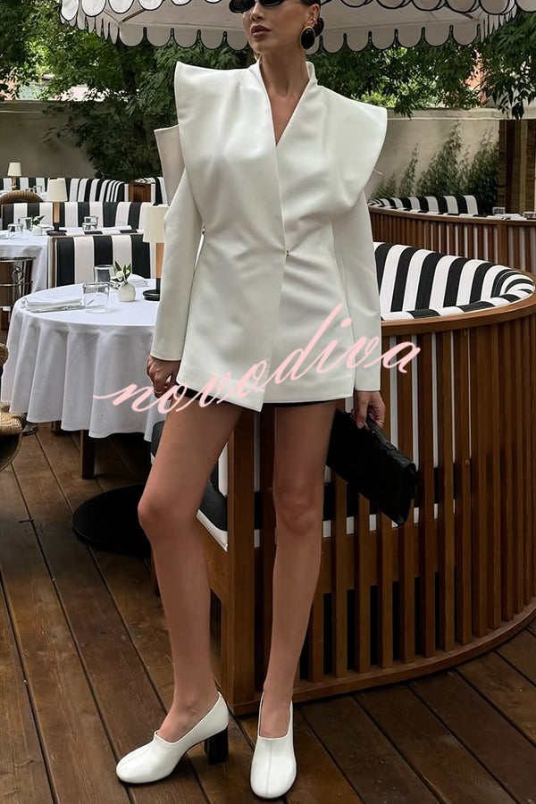 Fashionable Pioneer Stand V-neck Split Sleeve Loose Blazer