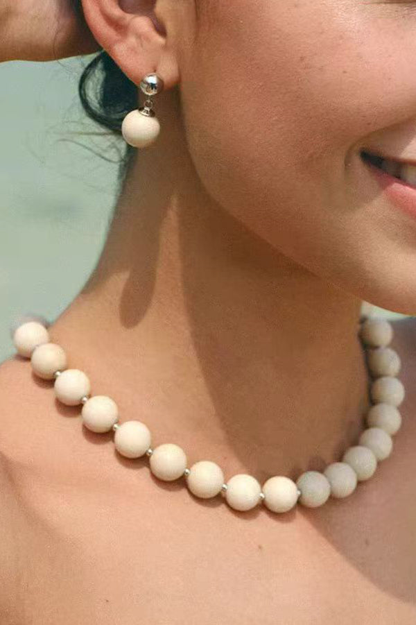 Fashionable Natural Stone Beaded Collarbone Necklace