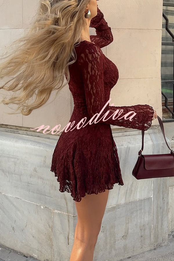 Fashionable Lace Long-sleeved V-neck Slim-fit Mini Dress