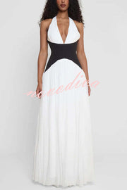 Fashionable Color Matching Sexy Halter Neck Waist Maxi Dress