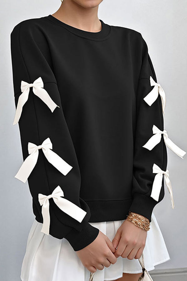 Christmas Bow-decorated Round-neck Long-sleeved Loose Sweatshirt