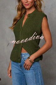 Solid Color Sleeveless Button Pocket Knit Vest