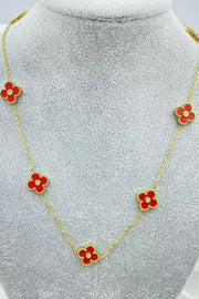 A Fresh and Elegant Lucky Four-leaf Clover Diamond Necklace