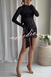 Anna Satin Bow Appliqué Mid Rise Lace Hem Mini Skirt