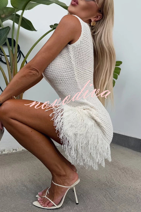 Fashion Knitted Round Neck Sleeveless Slim Fit Fringed Hem Mini Dress