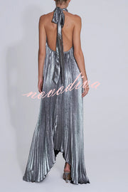 Celebration Party Pleated Metallic Fabric High Deep V-cutout Halter Neck A-line Maxi Dress