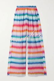 Colorful Zigzag Pattern Halter Neck Stretch Bikini and Elastic Waist Slit PantsThree-Piece Set