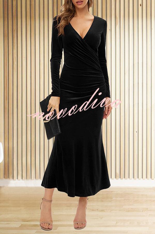 Solid Color Velvet Long Sleeve V-neck Slim Fit Fishtail Maxi Dress