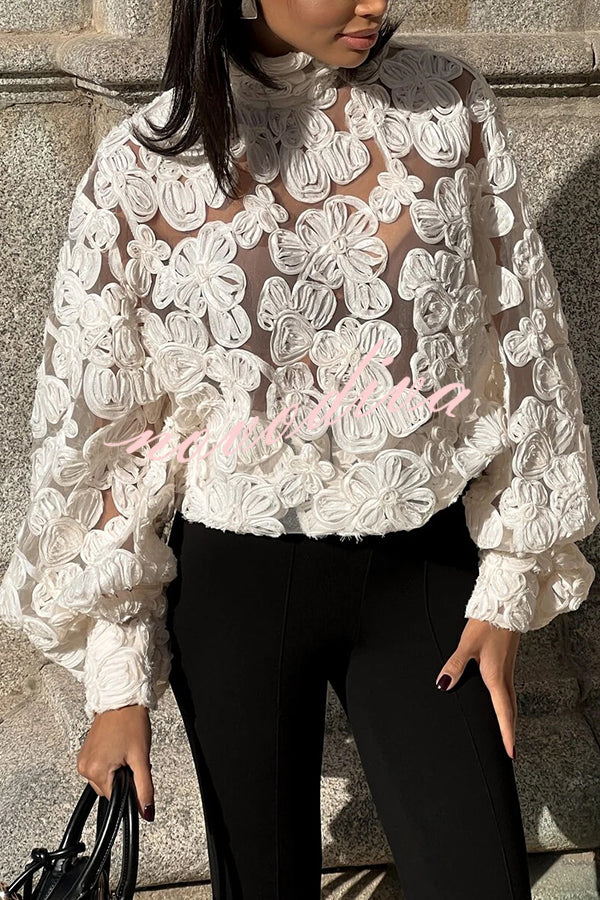 Fashionable Embroidered Flower Loose Puff Sleeve Hollow Top