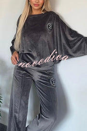 Solid Color Velvet Round Neck Bat Sleeve Casual Top and Elastic Waist Loose Pocket Pants Set