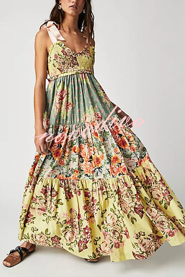 Floral Print Strappy Pleated Paneled Maxi Dress