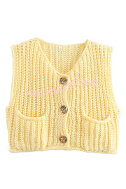 Solid Color Sleeveless Pocket Knitted Vest