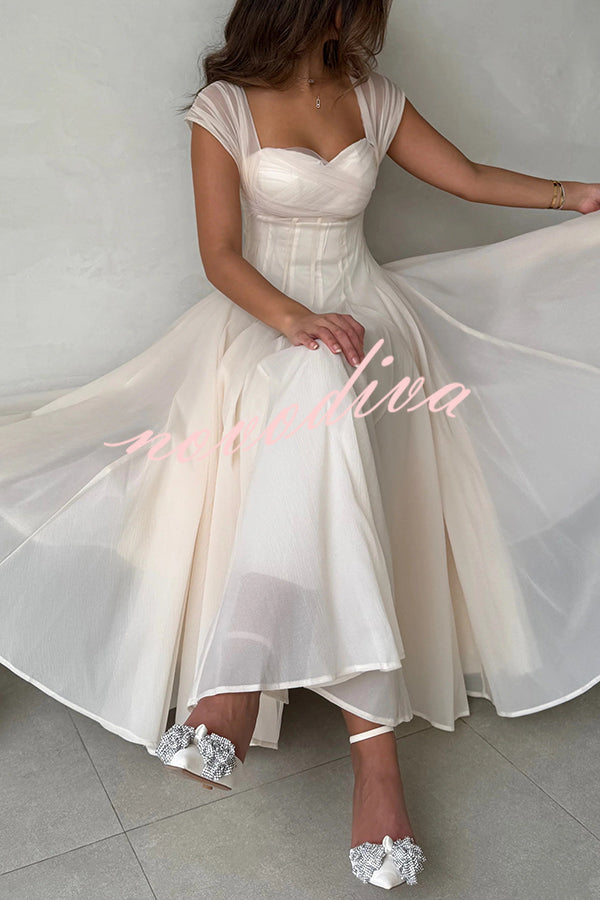 Elegant Sleeveless Waist-cinching Tulle Full-hem Maxi Dress
