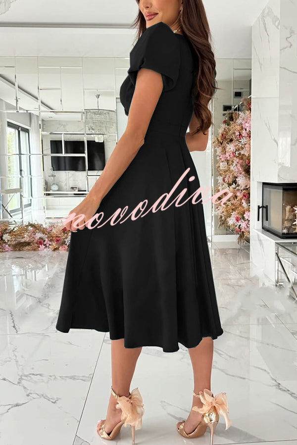 Zayla Solid Color Puff Sleeve V-neck Waist Slim Fit Midi Dress