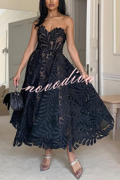 Elegant Openwork Lace Strapless Full-hem Midi Dress