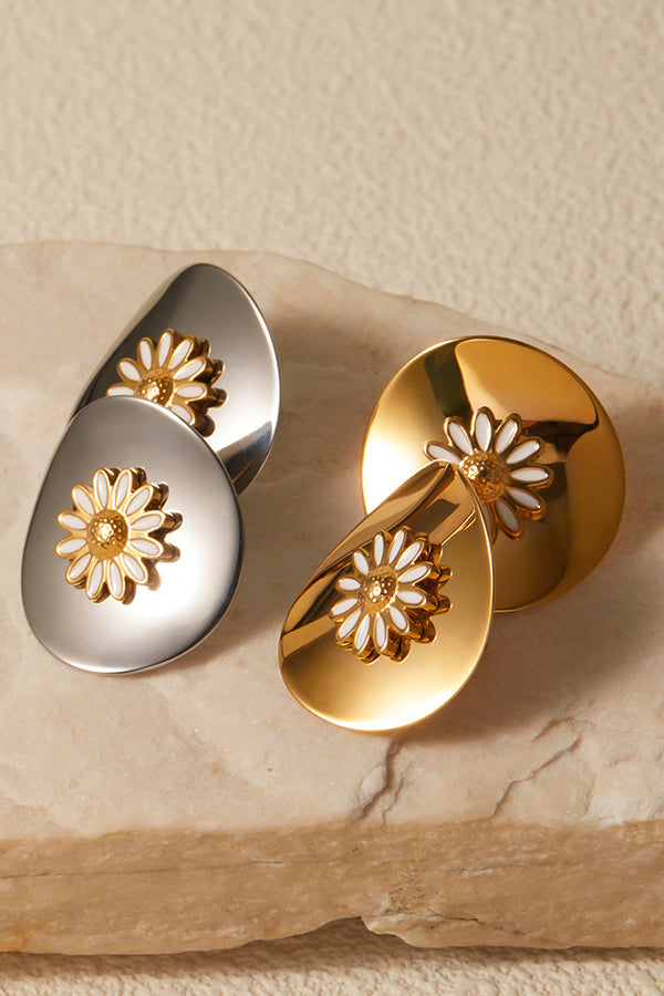 Fashionable Daisy Disc Earrings