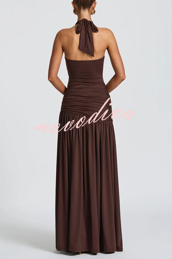 Solid Color Halter Neck Backless Slim Fit Pleated Slit Maxi Dress