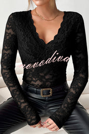 Solid Color Lace V-neck Long-sleeved Slim-fit Top