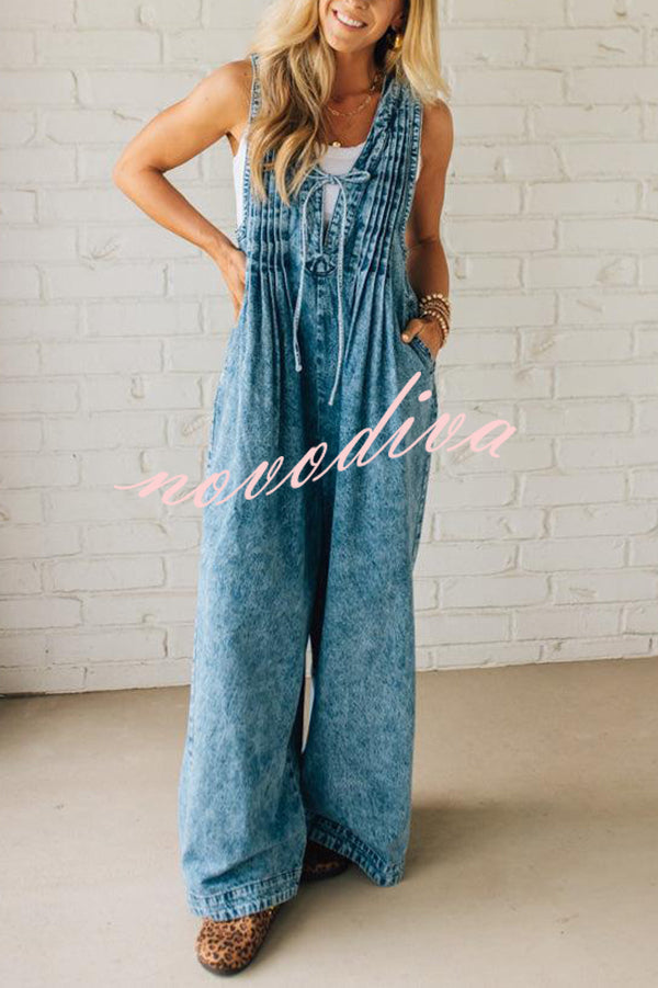 Fashionable and Casual Sleeveless V-neck Lace-up Loose Pocket Jumpsuit
