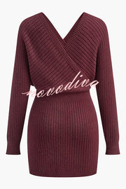 Solid Color Crossover V-neck Long-sleeved Fitted Waist Knit Mini Dress