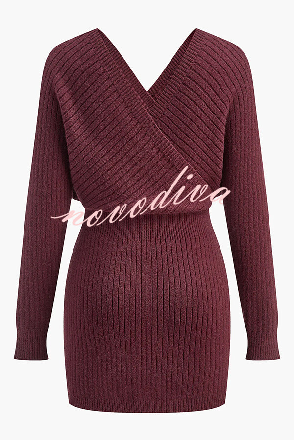 Solid Color Crossover V-neck Long-sleeved Fitted Waist Knit Mini Dress