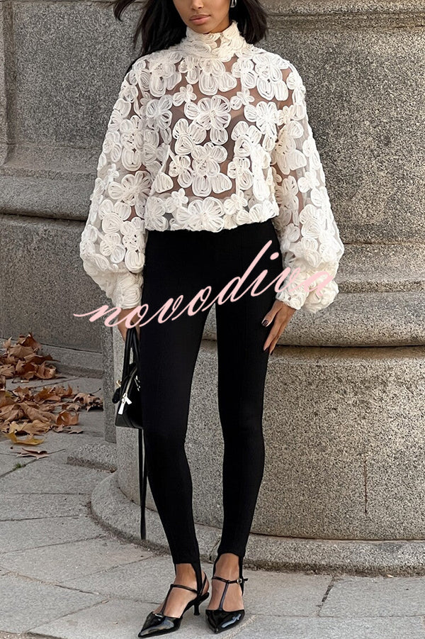 Fashionable Embroidered Flower Loose Puff Sleeve Hollow Top