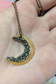 Vintage Moon-shaped Diamond Necklace