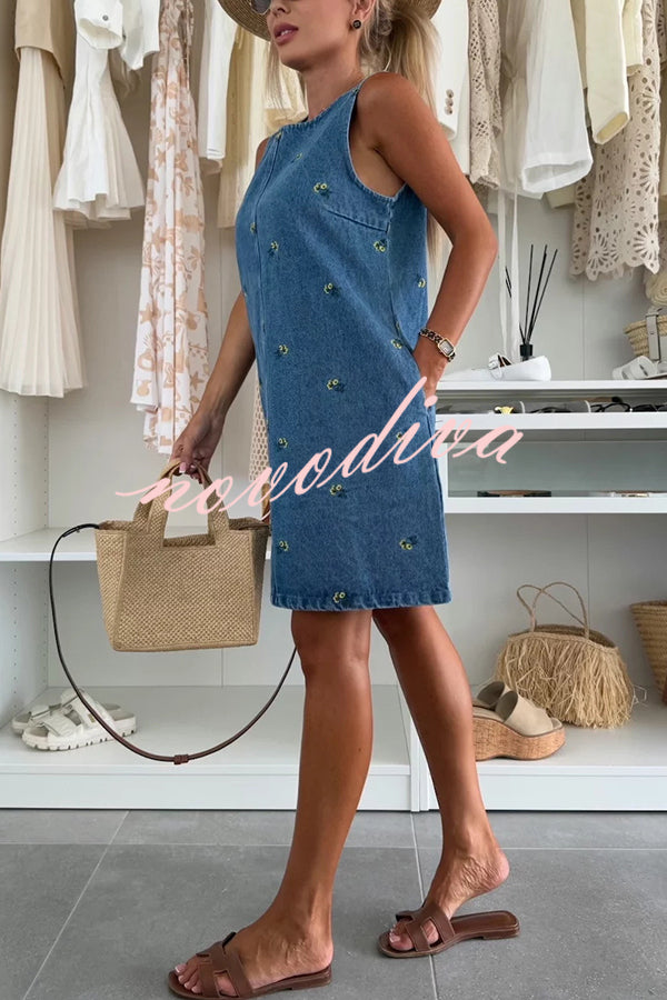 Floral Print Round Neck Sleeveless Loose Denim Mini Dress