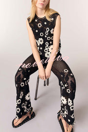 Fashionable Embroidered Hollow Crochet Sleeveless Round Neck Knitted Vest
