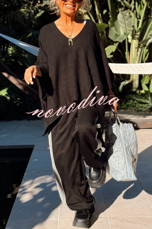 Fashion V-neck Loose Pocket Mid-length Knitted Sweater