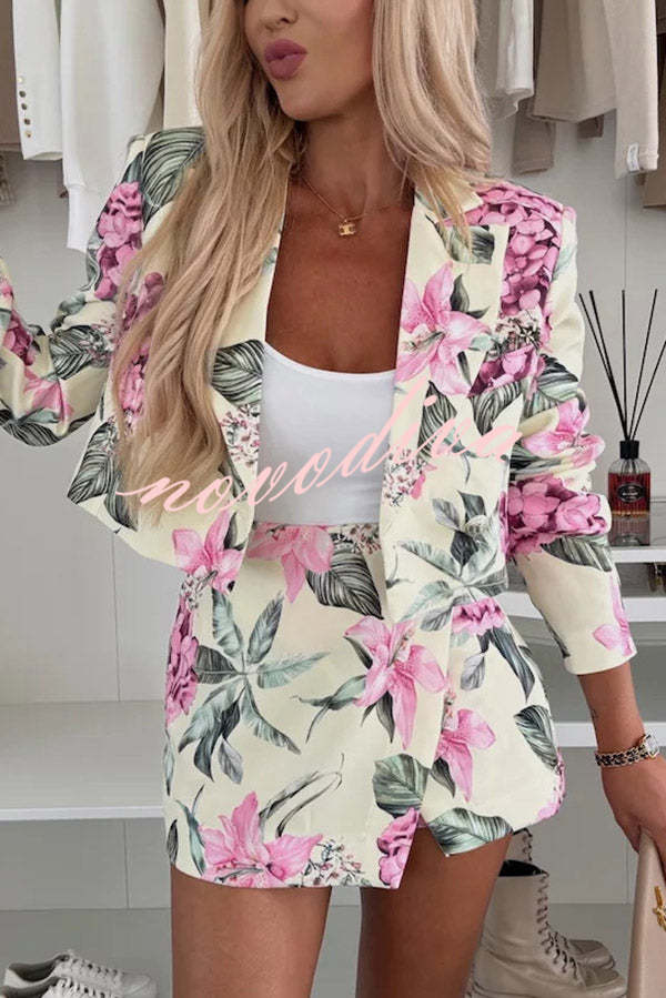 Picture Perfect Botanical Floral Print Long Sleeve Lapel Crop Blazer