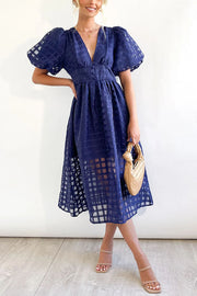 Remarkable Beauty Square Patterned Fabric Puff Sleeve Party Midi Dress